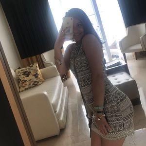 Meet your Posher, Izzy